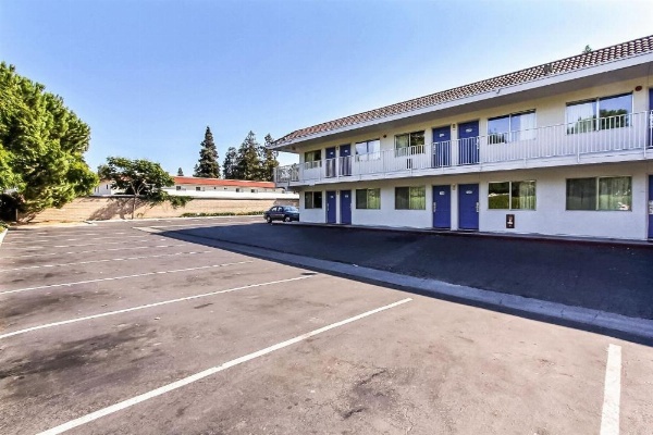Motel 6-San Jose, CA - South image 25